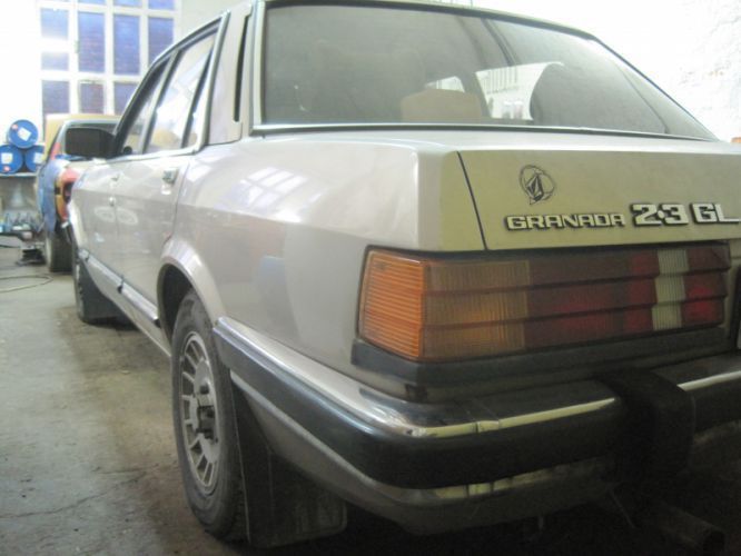 <nobr>Ford Granada</nobr>